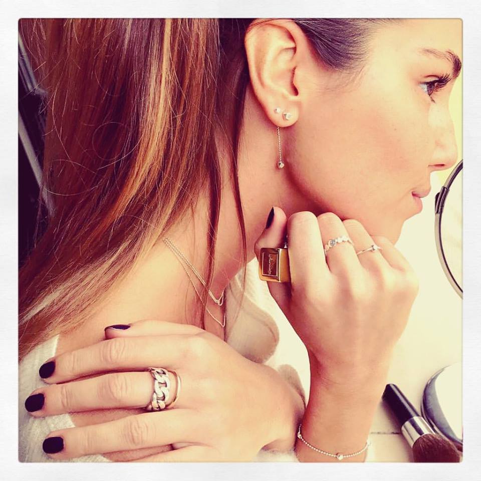 APHRODITE Boucle d' oreille