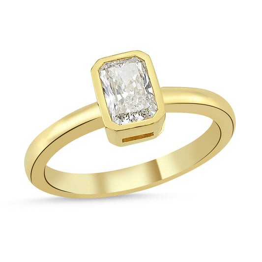 0.80ct Emerald Solitaire Ring