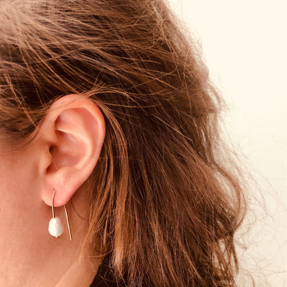 Jen Pearl Earrings