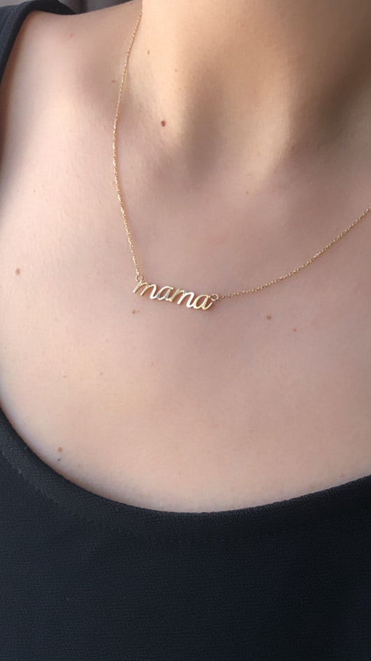 Mama Necklace