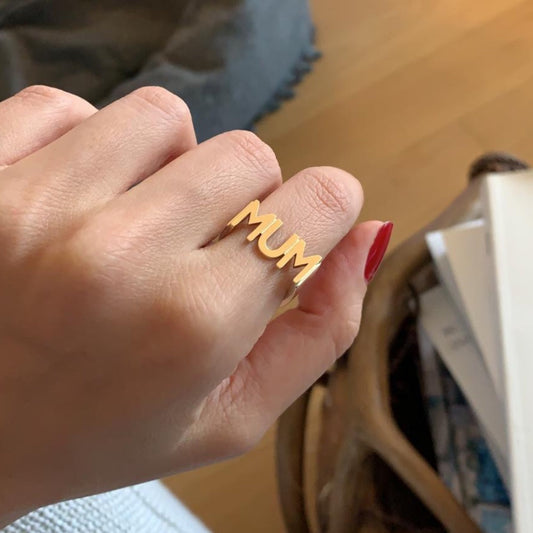 Rachel's Bespoke Mum Ring