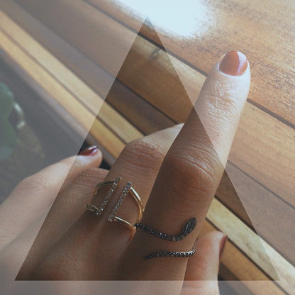 Snake Dance Dark Ring